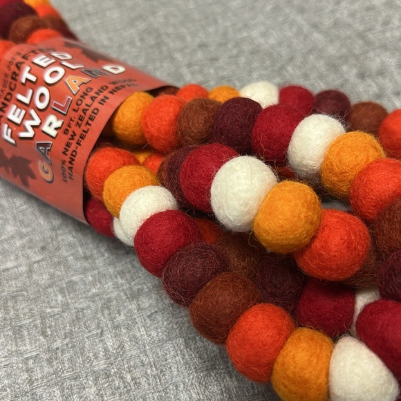 Trader Joe’s handcrafted felted fall themed wool garland. Hand felted in Nepal - Picture 1 of 6